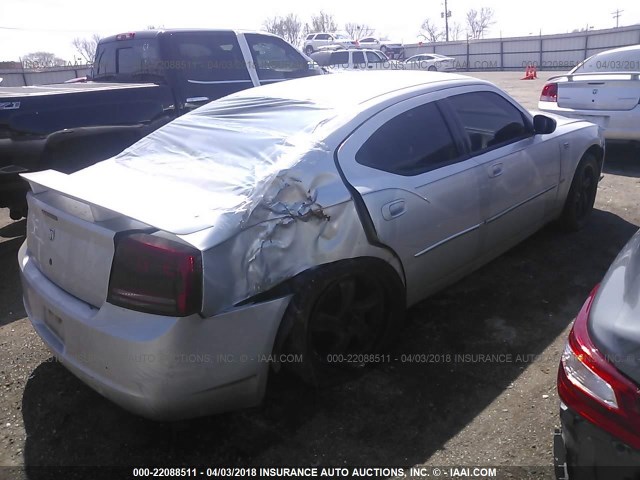 2B3KA43RX6H379831 - 2006 DODGE CHARGER SE/SXT SILVER photo 4