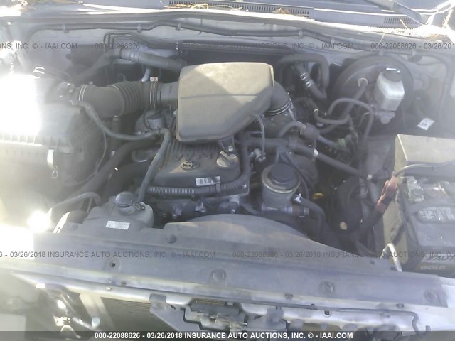 5TETX22N85Z082841 - 2005 TOYOTA TACOMA ACCESS CAB Silber Foto 10