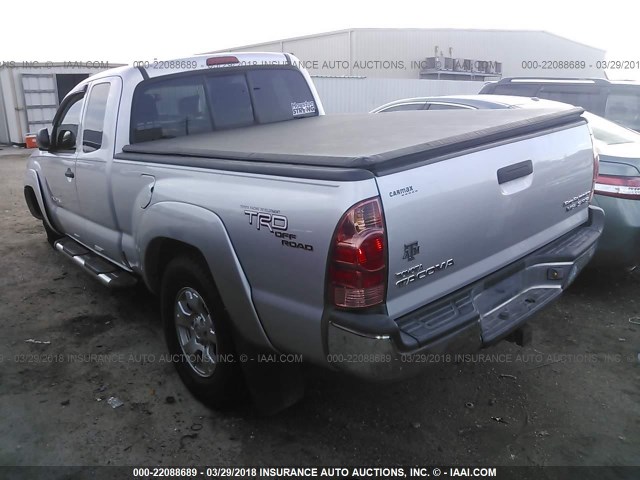 5TETU62N26Z314061 - 2006 TOYOTA TACOMA PRERUNNER ACCESS CAB SILVER photo 3