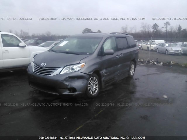 5TDYK3DC3FS652653 - 2015 TOYOTA SIENNA XLE/LIMITED GOLD photo 2