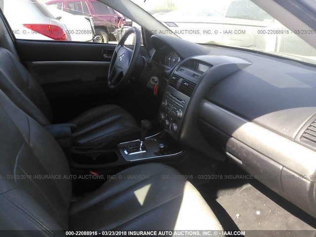 4A32B2FF1BE010386 - 2011 MITSUBISHI GALANT FE SILVER photo 5