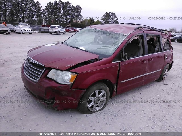 2A4RR5D14AR113660 - 2010 CHRYSLER TOWN & COUNTRY TOURING RED photo 2