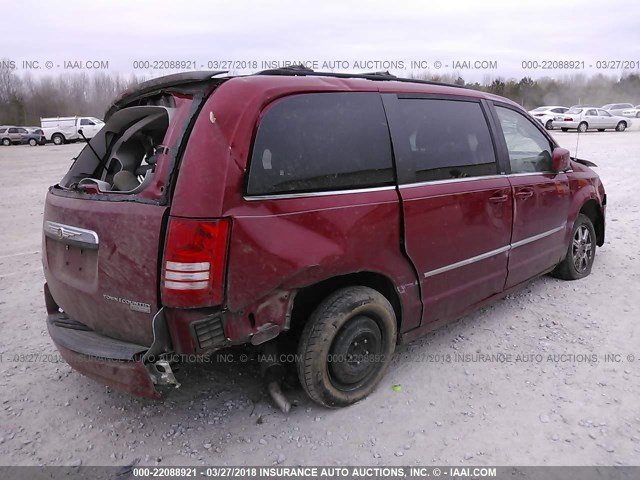 2A4RR5D14AR113660 - 2010 CHRYSLER TOWN & COUNTRY TOURING RED photo 4