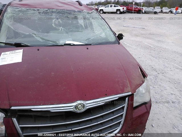 2A4RR5D14AR113660 - 2010 CHRYSLER TOWN & COUNTRY TOURING RED photo 6