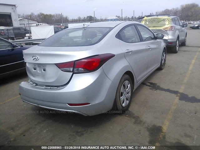 5NPDH4AE9GH765183 - 2016 HYUNDAI ELANTRA SE/SPORT/LIMITED SILVER photo 4