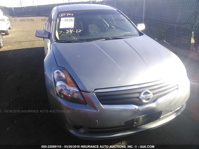 1N4CL21EX7C186087 - 2007 NISSAN ALTIMA HYBRID SILVER photo 6