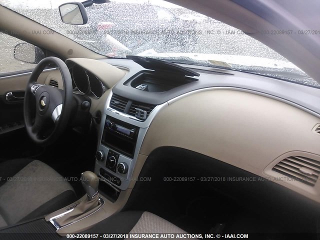 1G1ZG57B69F221127 - 2009 CHEVROLET MALIBU LS ოქროსფერი ფოტო 5