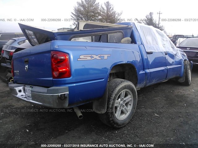 1D7HW28K97S269007 - 2007 DODGE DAKOTA QUAD/ST BLUE photo 4