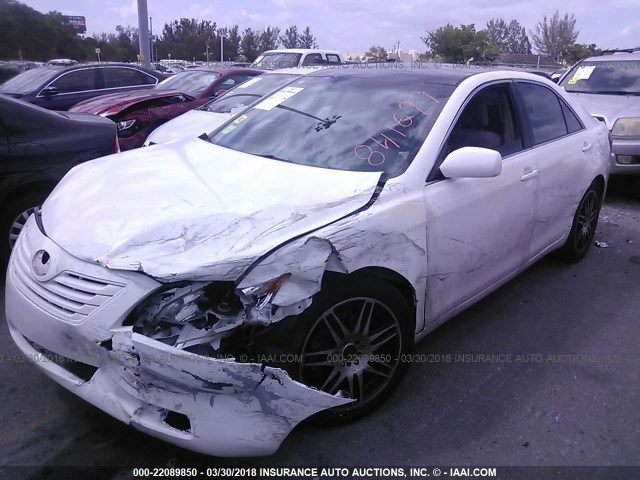 4T1BE46K49U841699 - 2009 TOYOTA CAMRY SE/LE/XLE WHITE photo 2