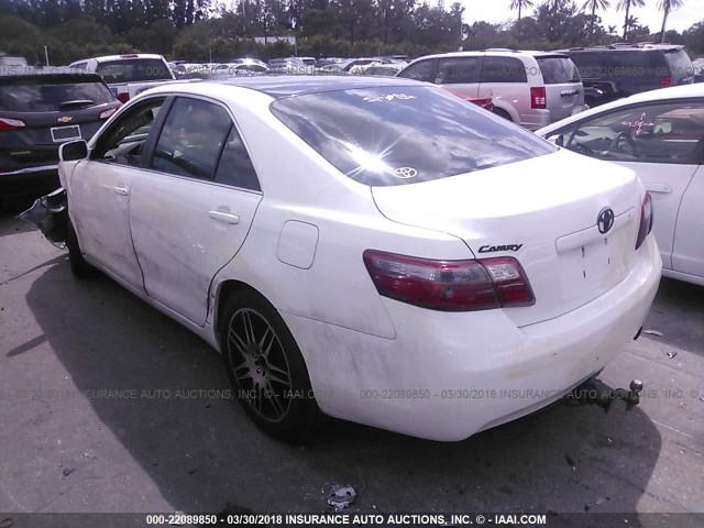 4T1BE46K49U841699 - 2009 TOYOTA CAMRY SE/LE/XLE WHITE photo 3