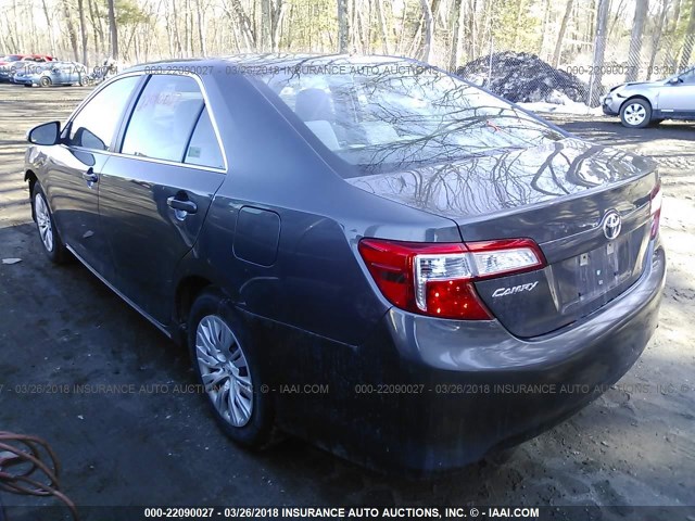 4T4BF1FK4CR193290 - 2012 TOYOTA CAMRY SE/LE/XLE GRAY photo 3