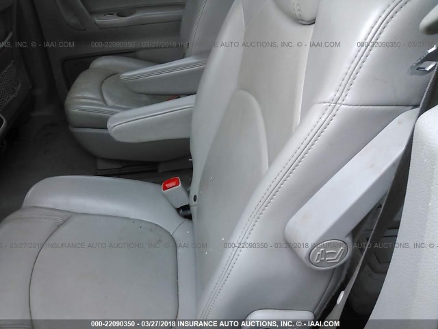 5GZER23707J106662 - 2007 SATURN OUTLOOK XR ვერცხლისფერი ფოტო 8