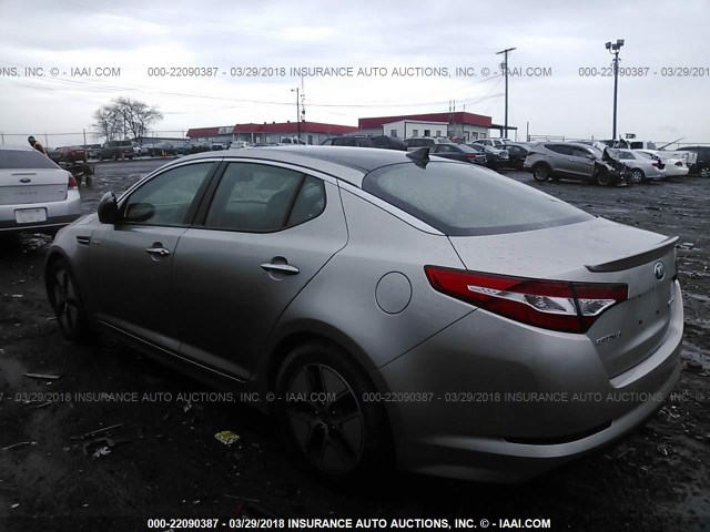 KNAGM4ADXD5058229 - 2013 KIA OPTIMA HYBRID SILVER photo 3