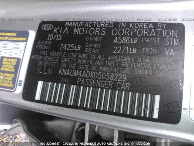 KNAGM4ADXD5058229 - 2013 KIA OPTIMA HYBRID SILVER photo 9