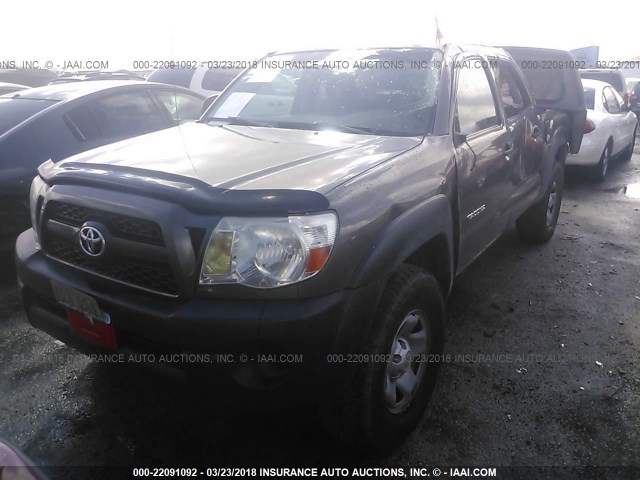 5TFLU4EN0BX014407 - 2011 TOYOTA TACOMA DOUBLE CAB ნაცრისფერი ფოტო 2