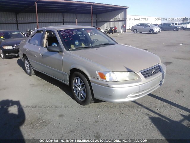JT2BF22K410336987 - 2001 TOYOTA CAMRY CE/LE/XLE GOLD photo 1