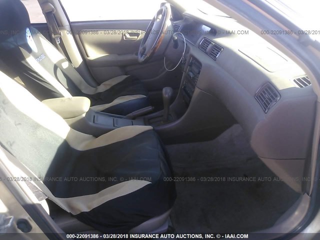 JT2BF22K410336987 - 2001 TOYOTA CAMRY CE/LE/XLE GOLD photo 5