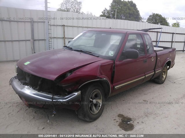 1GCCS19W418210625 - 2001 CHEVROLET S TRUCK S10 RED photo 2