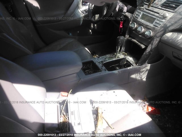 4T1BE46K17U723493 - 2007 TOYOTA CAMRY NEW GENERAT CE/LE/XLE/SE GRAY photo 5