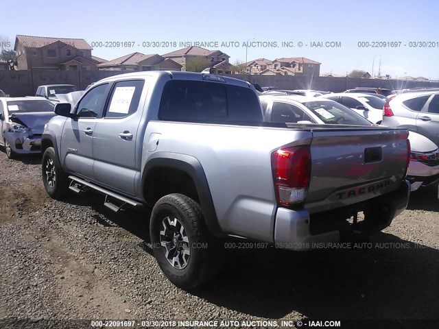 3TMCZ5AN0HM084212 - 2017 TOYOTA TACOMA DBL CAB/SR/TRDSPT/OR/PRO ნაცრისფერი ფოტო 3