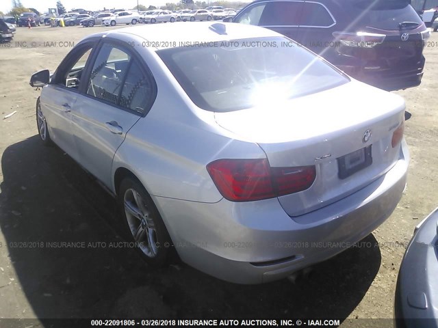 WBA3B3C5XDF534526 - 2013 BMW 328 XI فضي صورة 3