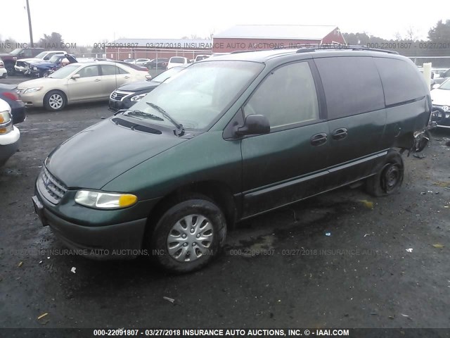 2P4GP2431TR773205 - 1996 PLYMOUTH GRAND VOYAGER  GREEN photo 2