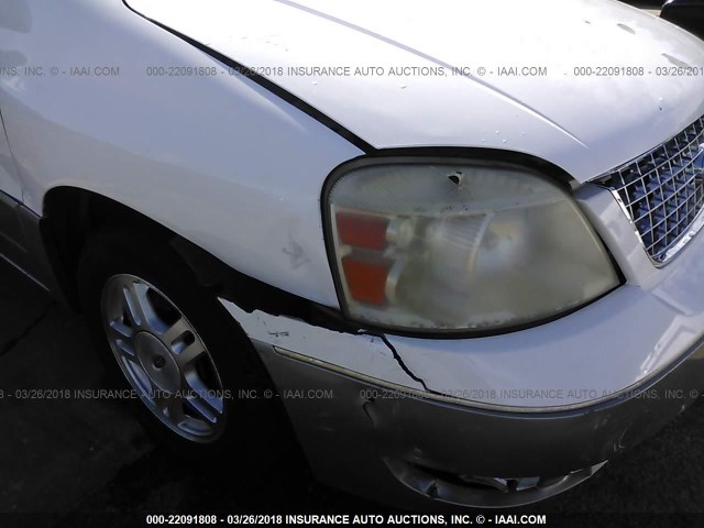 2FMZA58254BA38394 - 2004 FORD FREESTAR LIMITED WHITE photo 6