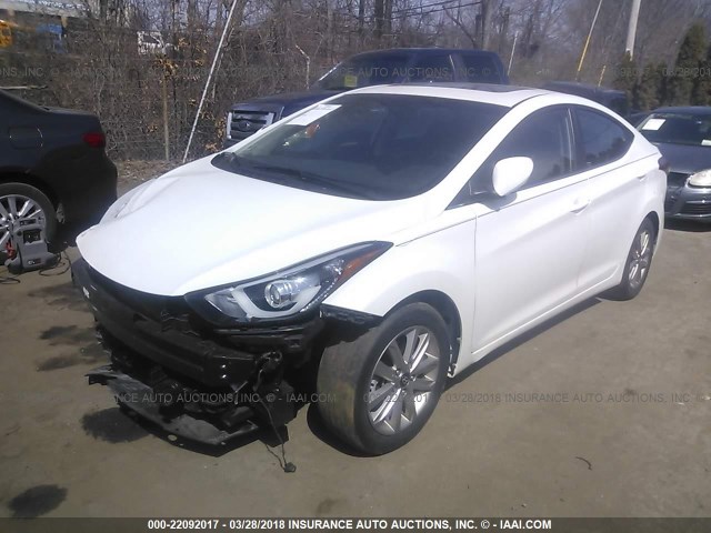 5NPDH4AE5FH558675 - 2015 HYUNDAI ELANTRA SE/SPORT/LIMITED WHITE photo 2