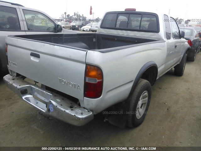 4TASN92N3YZ601929 - 2000 TOYOTA TACOMA XTRACAB PRERUNNER ვერცხლისფერი ფოტო 4