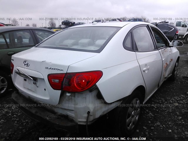 KMHDU46D58U380122 - 2008 HYUNDAI ELANTRA GLS/SE/LIMITED WHITE photo 4