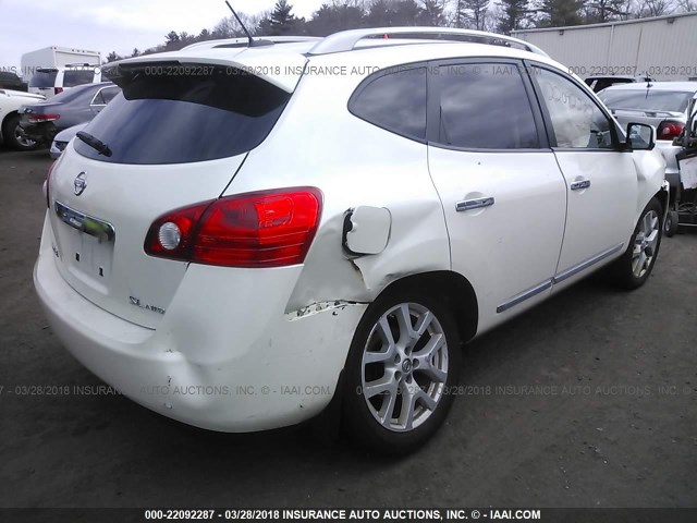 JN8AS5MV9DW632410 - 2013 NISSAN ROGUE S/SV WHITE photo 4