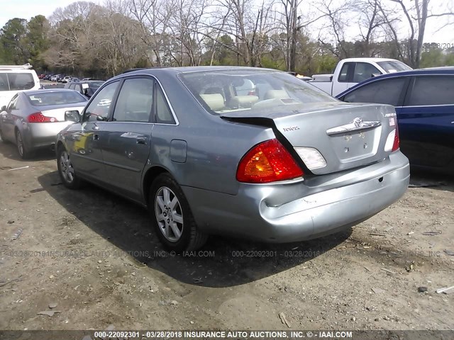 4T1BF28BXYU069108 - 2000 TOYOTA AVALON XL/XLS Light Blue photo 3