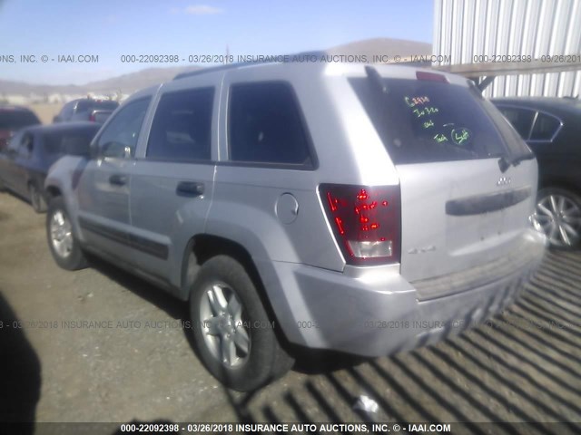 1J4GR48K05C685277 - 2005 JEEP GRAND CHEROKEE LAREDO/COLUMBIA/FREEDOM 银色 照片 3