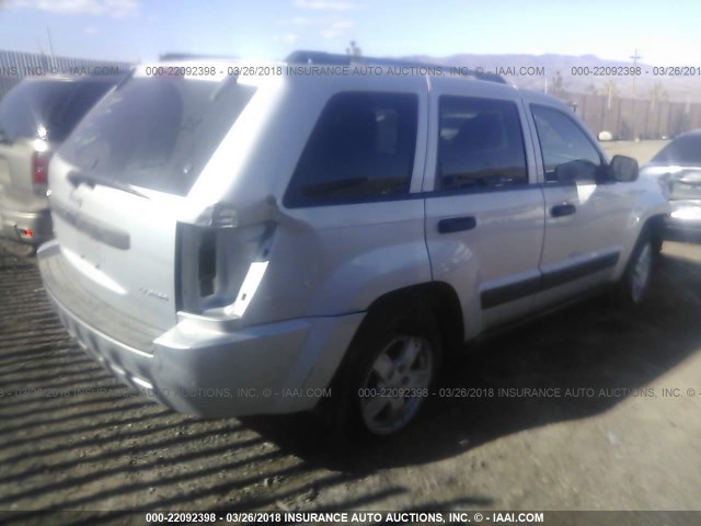 1J4GR48K05C685277 - 2005 JEEP GRAND CHEROKEE LAREDO/COLUMBIA/FREEDOM 银色 照片 4