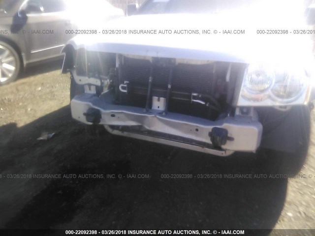 1J4GR48K05C685277 - 2005 JEEP GRAND CHEROKEE LAREDO/COLUMBIA/FREEDOM 银色 照片 6