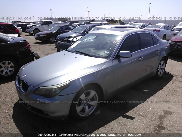 WBANE53506CK87419 - 2006 BMW 525 I GRAY photo 2