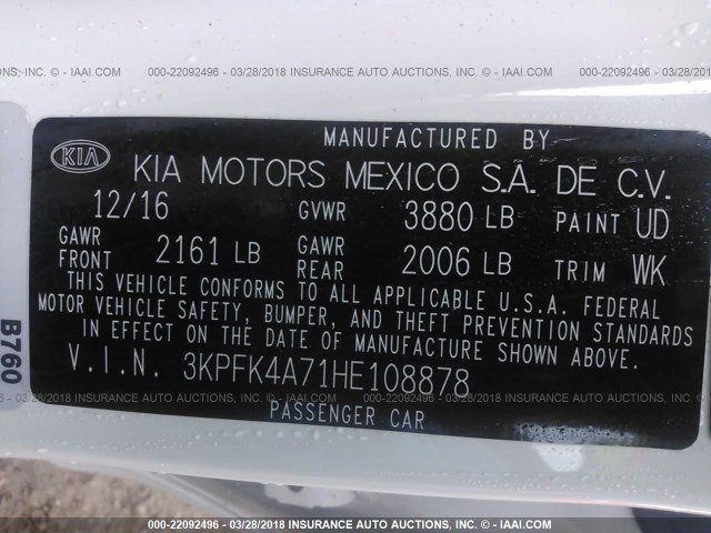 3KPFK4A71HE108878 - 2017 KIA FORTE LX WHITE photo 9