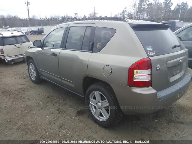 1J8FT47008D644738 - 2008 JEEP COMPASS SPORT GOLD photo 3