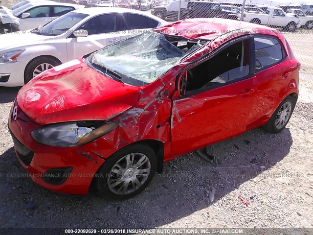 JM1DE1KZ9E0181031 - 2014 MAZDA MAZDA2 SPORT RED photo 2