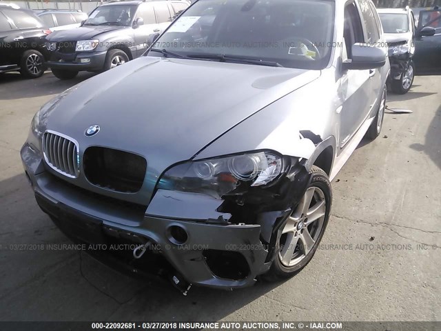 5UXZW0C53BL370503 - 2011 BMW X5 XDRIVE35D GRAY photo 6