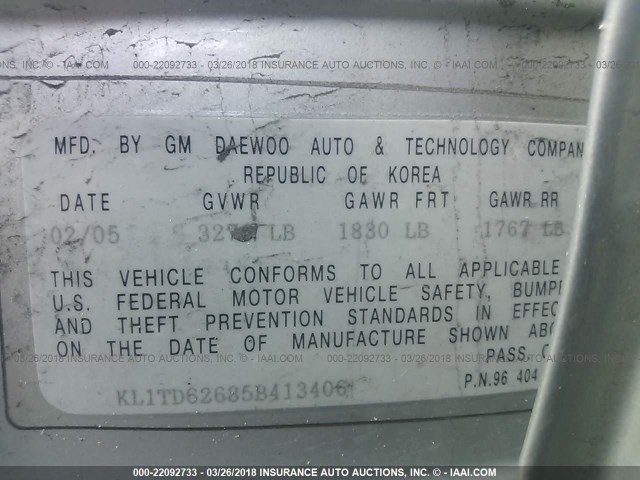 KL1TD62685B413406 - 2005 CHEVROLET AVEO LS SILVER photo 9