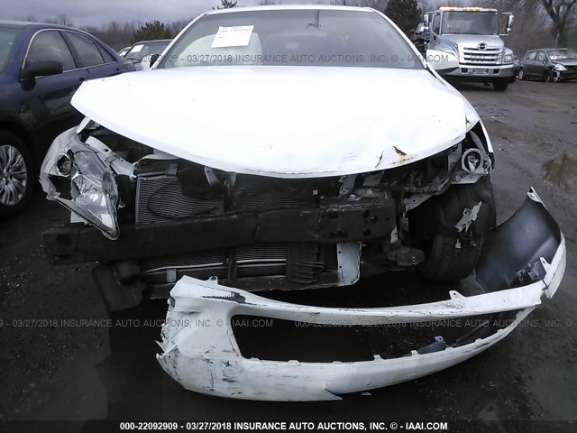 4T4BF1FK0ER441361 - 2014 TOYOTA CAMRY L/SE/LE/XLE 白色 照片 6