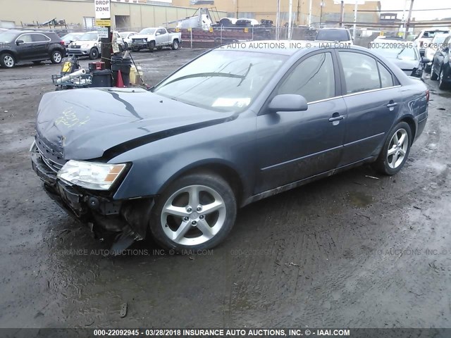 5NPEU46C99H498198 - 2009 HYUNDAI SONATA SE/LIMITED BLUE photo 2