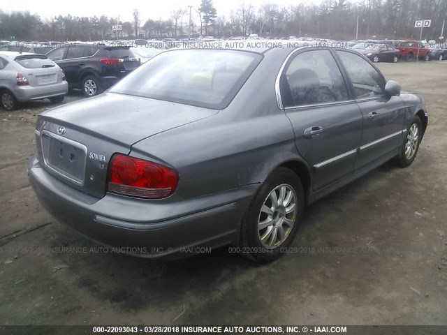 KMHWF35H04A939556 - 2004 HYUNDAI SONATA GLS/LX GRAY photo 4