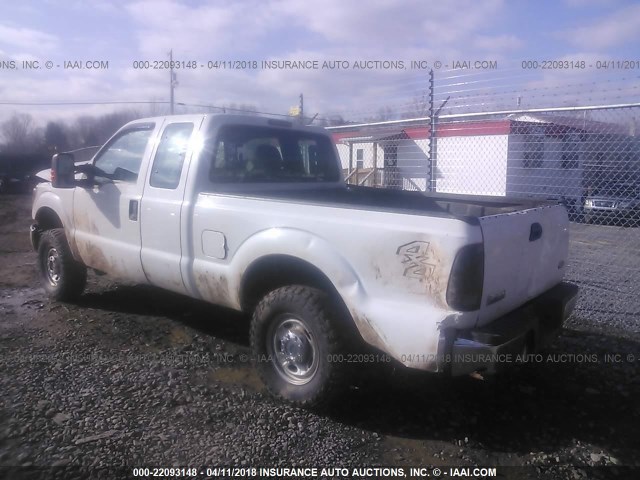 1FT7X2B68CEB91584 - 2012 FORD F250 SUPER DUTY WHITE photo 3