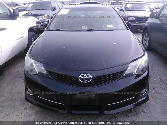4T1BF1FK3DU705813 - 2013 TOYOTA CAMRY L/SE/LE/XLE 黑色 照片 6