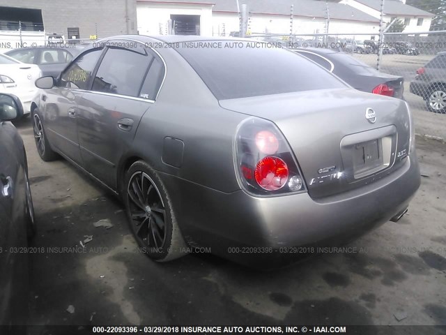 1N4AL11D93C219616 - 2003 NISSAN ALTIMA S/SL GRAY photo 3