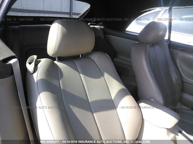 2T1FF28P32C597739 - 2002 TOYOTA CAMRY SOLARA SE/SLE შავი ფოტო 8