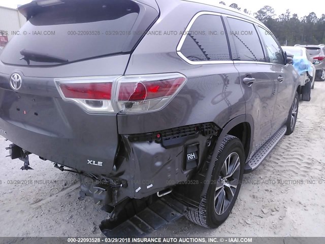 5TDKKRFH6GS505441 - 2016 TOYOTA HIGHLANDER XLE GRAY photo 4