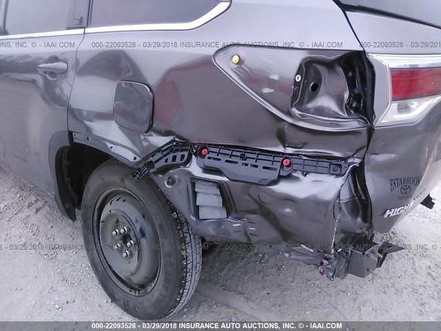 5TDKKRFH6GS505441 - 2016 TOYOTA HIGHLANDER XLE ნაცრისფერი ფოტო 6